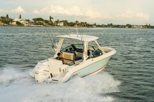 Boston Whaler 240 Vantage