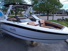 Cobalt R8 Surf (2023)