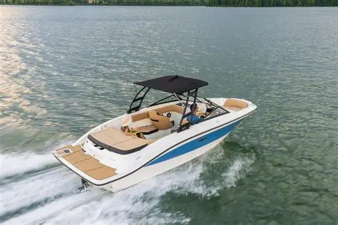 Sea Ray SPX 210 (2022)